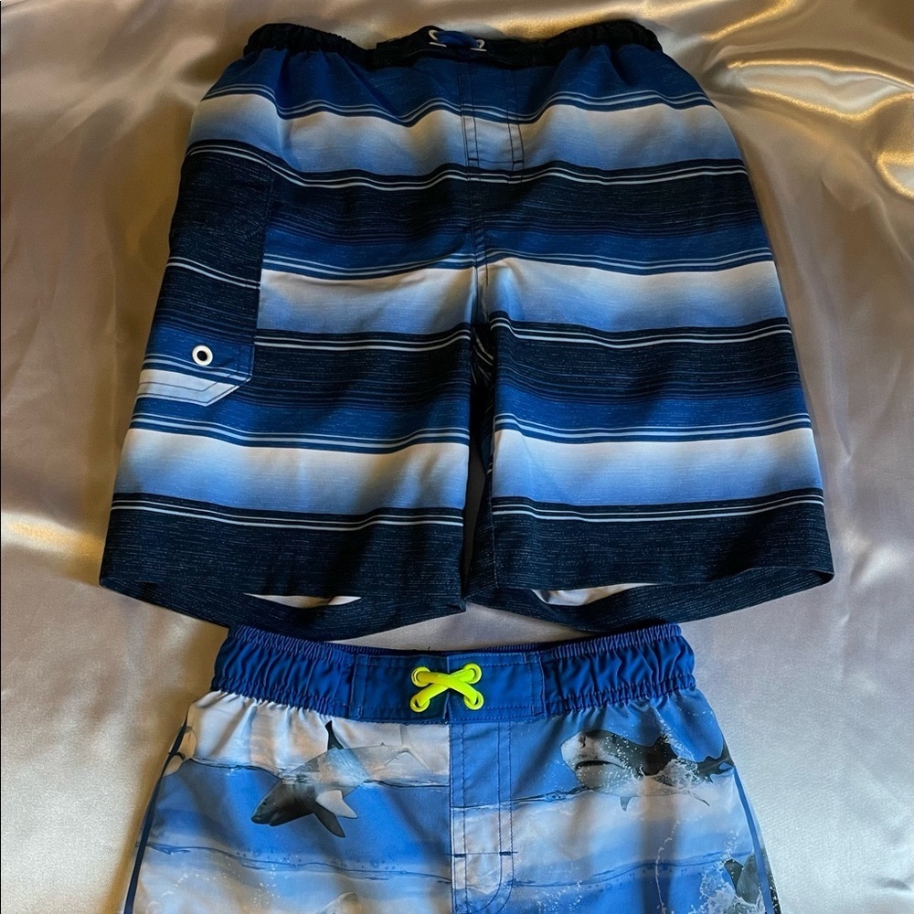 Boys Swim Trunk Lot Size M 8